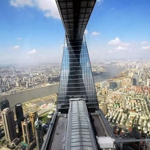 8��26�գ����Ϻ�����������Ĺ�