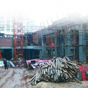 小产权房早被叫停 房地产开发商仍暗中叫卖
