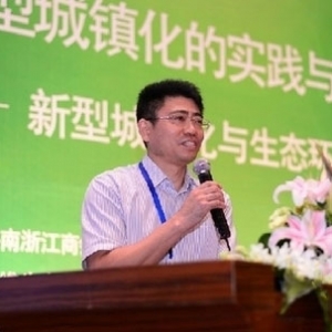 翟宝辉:新型城镇化就是人的劳动专业化