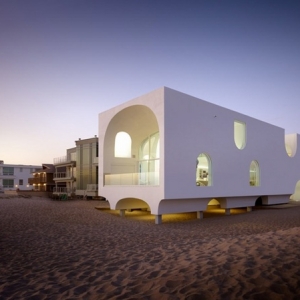סլ(Vault House)