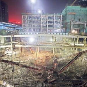 468米汉口第一高楼 开始浇筑C60高性能混凝土