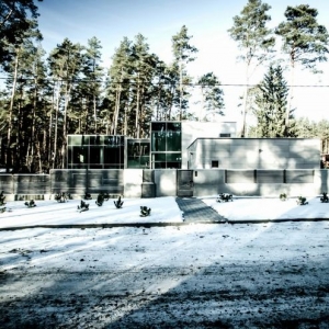 η(Parallelepiped Rectangle House)