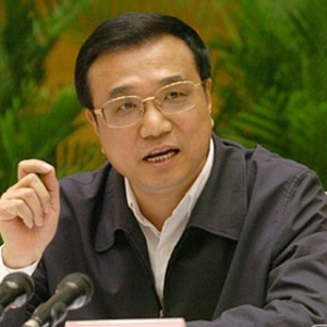 李克强:推进新型城镇化 减少人口“候鸟式”迁徙