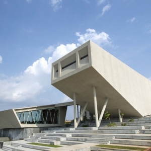ѧԺ(Myra-School of Business)