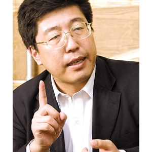 董潘:房地产保中国?这种论调很危险