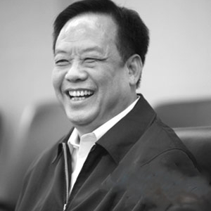 李毓全:不能一味借钱修路建楼堂馆所