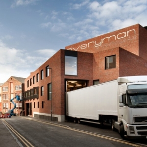 ھԺ(Everyman Theatre)