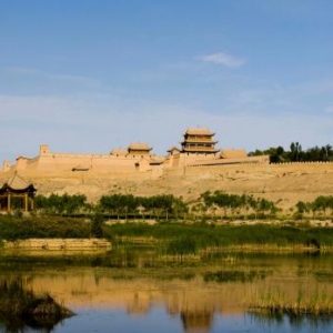 历时三年长城嘉峪关修缮完工 再现雄姿