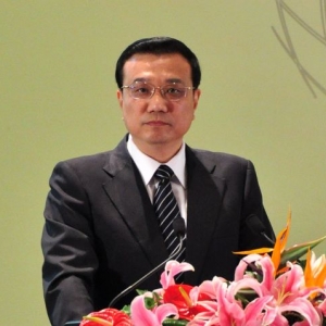 李克强:保持房地产长期平稳健康发展