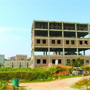 时评:对建筑国企违法应加重惩处