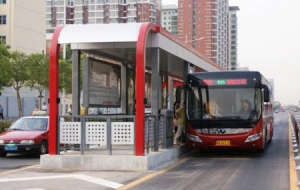 时评:谁来为非正常“死亡”的建筑买单?