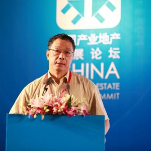 李铁:房地产需从卖房转向长期服务