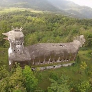 神秘的“鸡教堂”究竟是用来干嘛的?