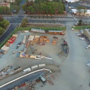 主环形建筑地基完工 苹果飞船总部最新航拍