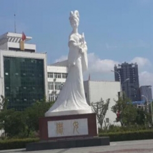 国贫县耗巨资建“七夕工程” “七夕”造富梦能走多远?