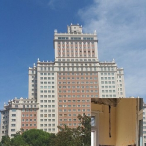 万达重申维持西班牙大厦原貌 其本身使用寿命已近极限