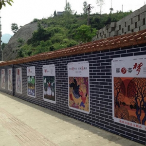 时评:别让建筑围挡再受伤