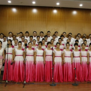 河北建筑设计研究院职工合唱团荣获“纪念抗日战争胜利70周年合唱歌曲比赛”二等奖