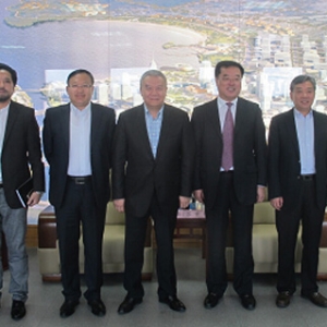 泛华集团杨天举董事长率队考察大连金普新区