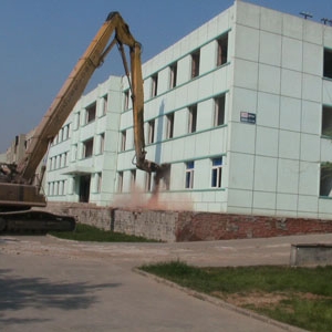 йGDP