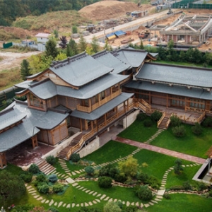 俄防长被曝在莫斯科郊外秘建“中国风”豪宅