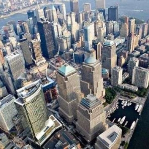 时评:房地产退出支柱产业是势在必行!