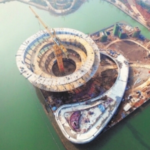 世界最大“漩涡”梅溪湖城市岛封顶