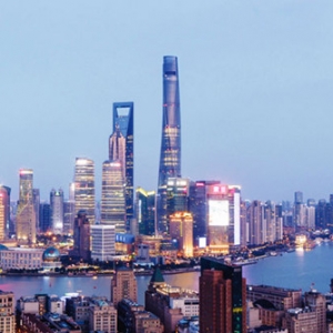 刚建成的世界上第二高的建筑——上海中心大厦
