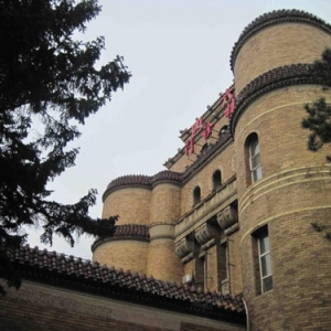 时评:保护老建筑是对城市历史的尊重