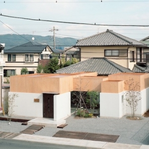 Table Hat  by Hiroyuki Shinozaki Architects