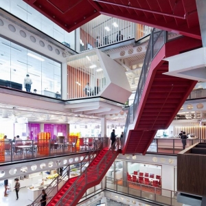 ׶ Macquarie Bank London by Clive Wilkinson Architects