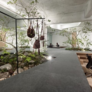 SISII˾칫Ҽչ by Yuko Nagayama & Associates