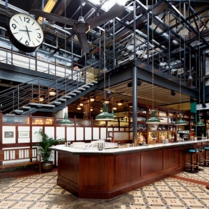 Dishoom ׶عʮֳվ Dishoom restaurant by  Macaulay Sinclair