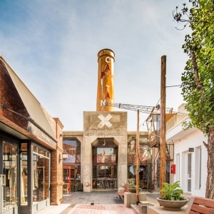͢CapitnƳľư Capitn Central Brewery by Guillermo Cacciavillani.Bar Makers