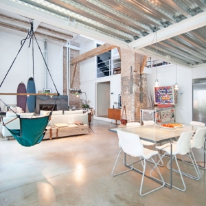 ƷLoftס House in an old Barcelona dairy by Llus Corbella