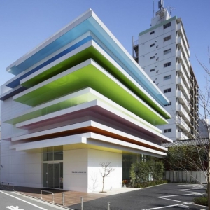 Sugamo Shinkin  by Emmanuelle Moureaux