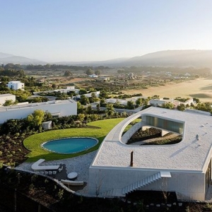 White O by Toyo Ito & Associates
