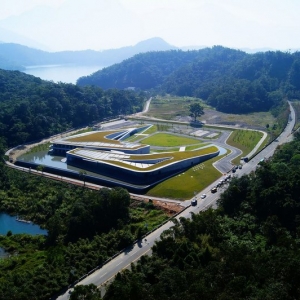 ̶ο by Norihiko Dan and Associates