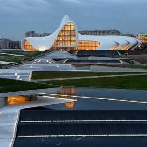 ݽ͹ҮĻheydar aliyev cultural center by ZAHA HADID ϵ