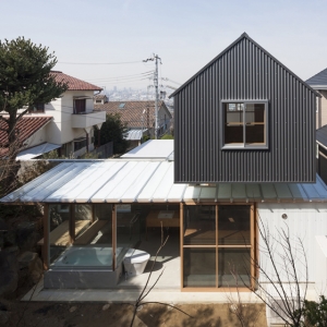 ձIshikiriסլ House in Ishikiri by Tato Architects