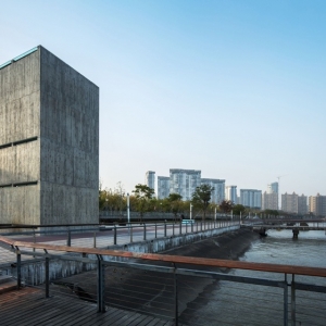 ֱլ vertical glass house by ǳ Atelier FCJZ