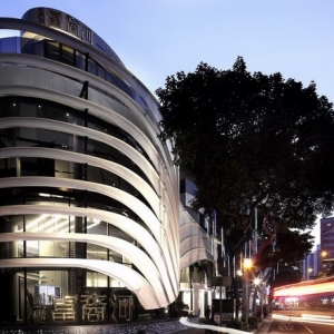 ̨¥ Fuyi River Housing Sales Center by Lab Modus