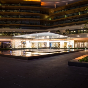 ˹̹׼ƻר istanbul’s first apple store by ŵ˹ foster + partners