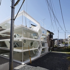 Sסլ S-House by Yuusuke Karasawa