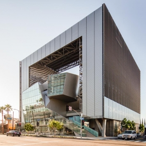 ĬѧԺɼEmerson College Los Angeles by  Morphosis Architects