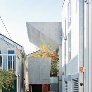 Bent House by Koji Tsutsui