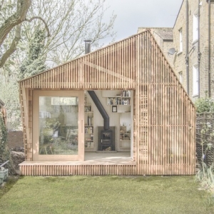 ҵıܷ Writer’s Shed by Surman Weston