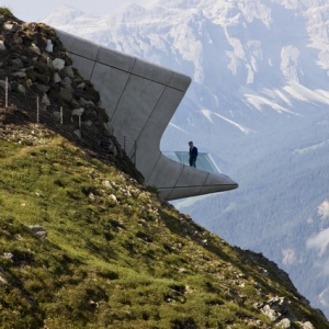 ÷˹ɶɽʹڲ Messner Mountain Museum Corones by ZAHA HADID ϵ