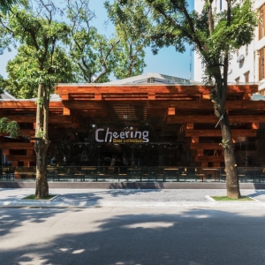 ľ ĹӰCheering