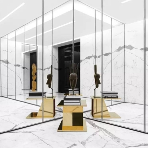 ЩɫʯڰSAINT LAURENT